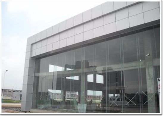 九游体育：2021版：建筑幕墙的结构分类及特点(图2)