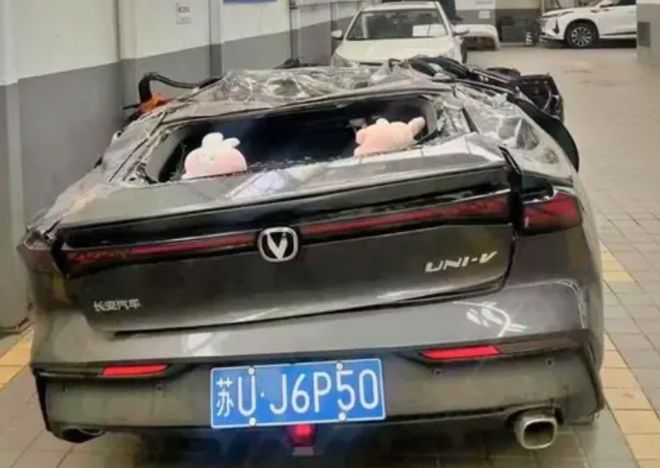 说安全很枯燥但关键时候能救命盘点那些惊险的车祸(图3)