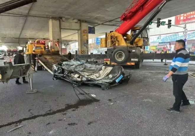 说安全很枯燥但关键时候能救命盘点那些惊险的车祸(图5)