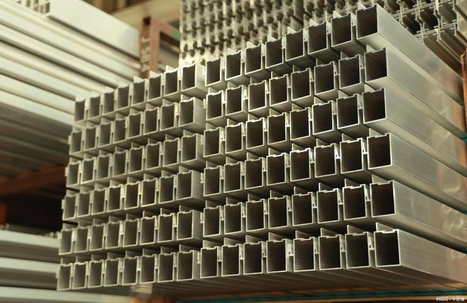 九游体育：中国一公告让世界慌取消铝出口退税连锁反应铝价应声而涨西(图12)