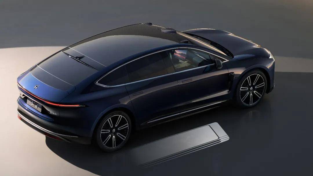 十年磨剑蔚来ET9上市、萤火虫品牌正式发布(图3)