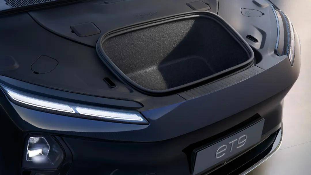 十年磨剑蔚来ET9上市、萤火虫品牌正式发布(图6)