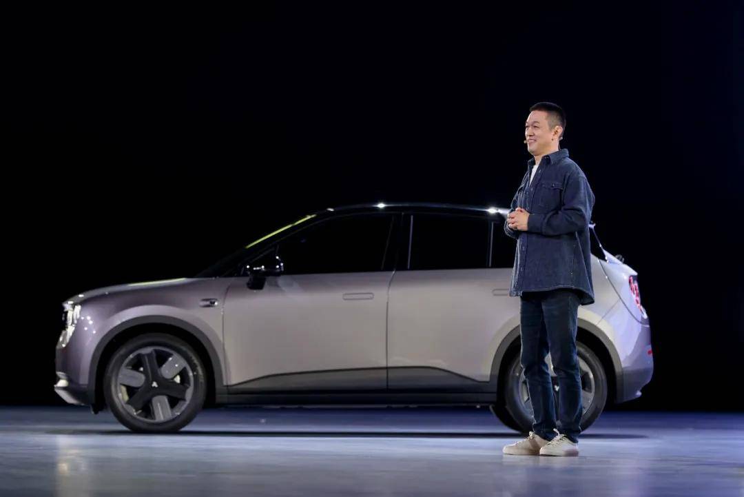 十年磨剑蔚来ET9上市、萤火虫品牌正式发布(图9)