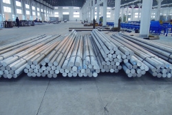 新铝时代：新能源汽车零部件市场的新机遇与挑战目标价8944元解析