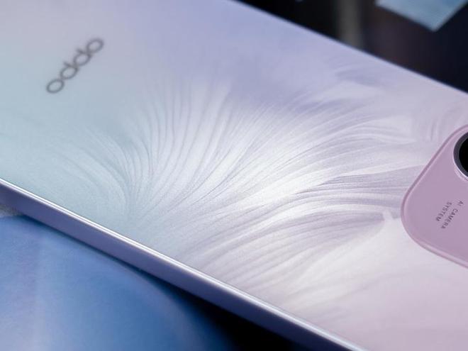 OPPO A5活力版评测 千元满级防水旗舰耐用科技(图2)