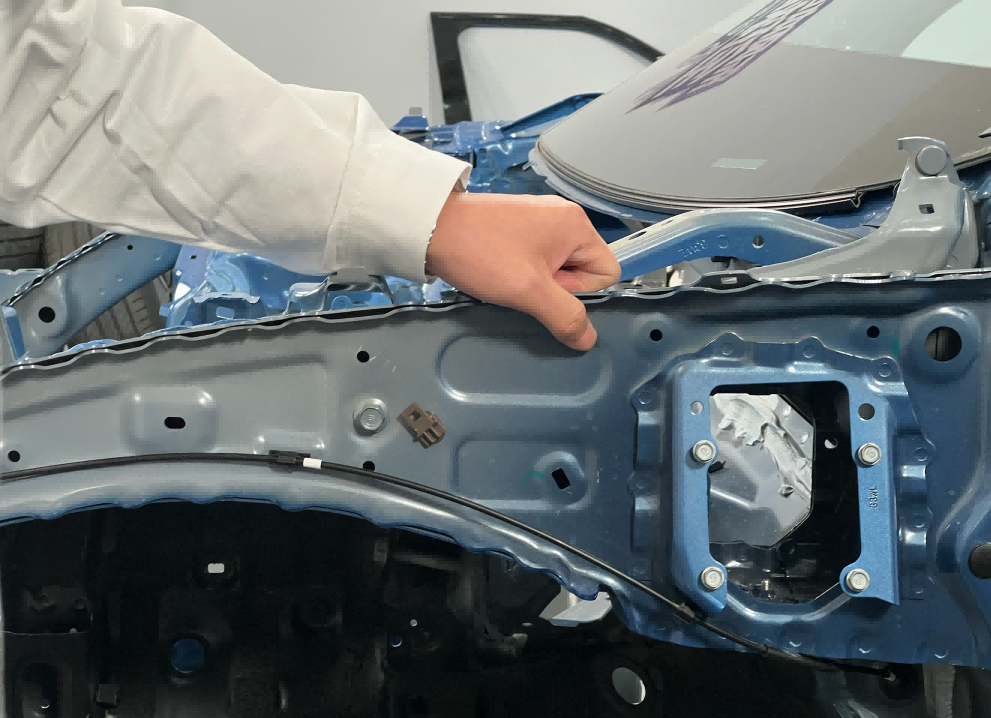 九游官网入口：让看不见的被看见 东风本田S7全球首拆(图4)