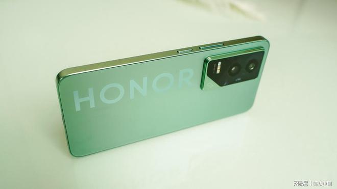 荣耀GT评测：更懂年轻人的潮流性能标杆(图20)