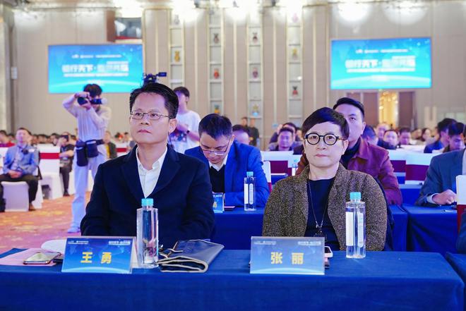 广东省佛山市南海区国家外贸转型升级基地（金属型材）持续推进
