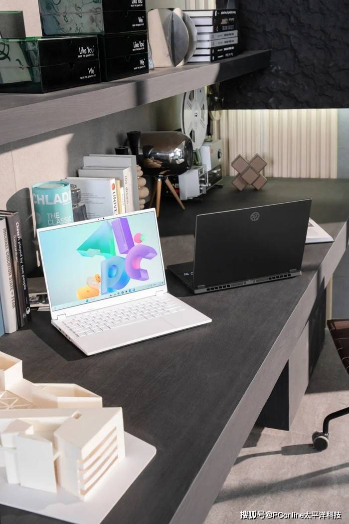 天选之作！华硕两款高性能高颜值笔记本让你创作游戏两不误(图3)