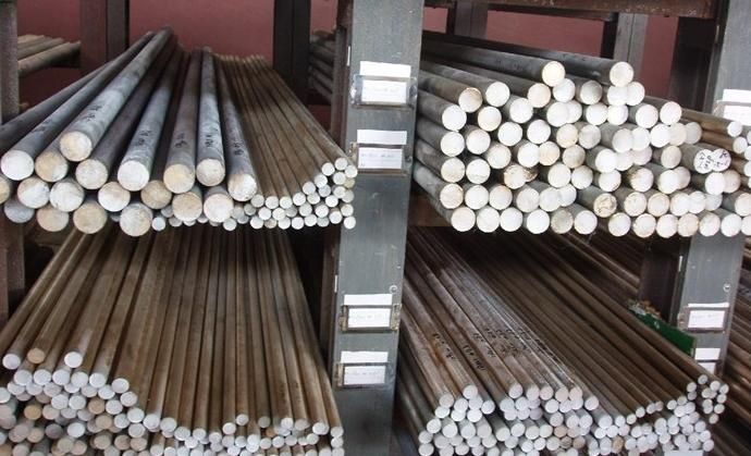 山东亚银铝业取得铝型材生产用铝棒熔炼装置及使用方法专利