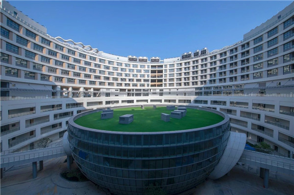 九游app：晶宫精品 山海健康方舟 · 大鹏新区人民医院(图8)