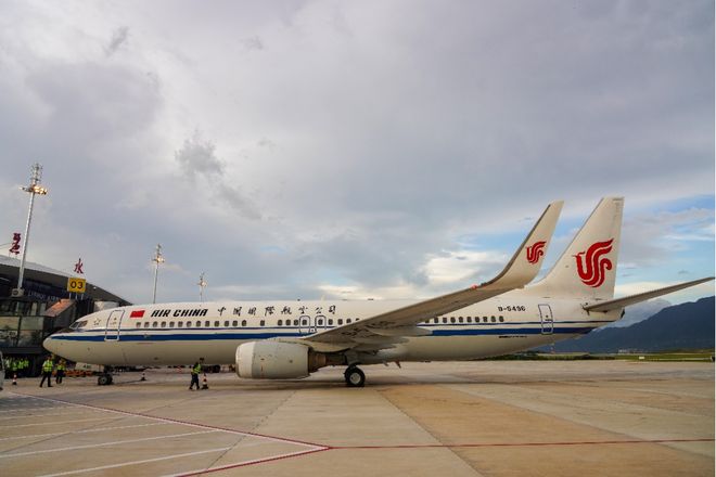 武林观一座机场架起共同富裕的“空中桥梁”(图1)