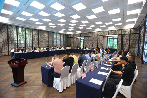 国际零碳城市乡村与零碳建筑大会系统门窗行业发展论坛顺利召开(图1)