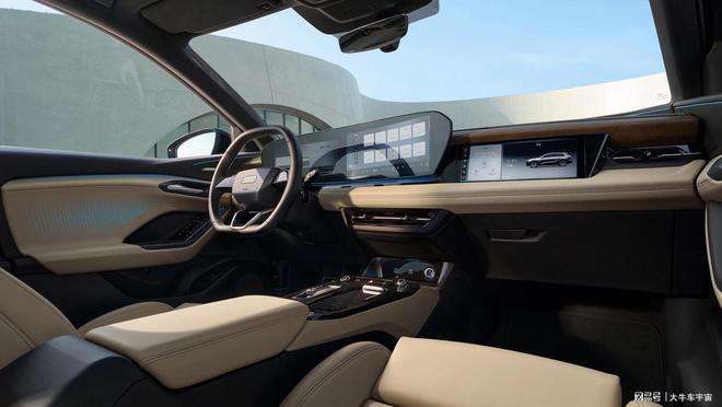 九游体育：传统豪华品牌“纯电进击”奥迪Q6L e-tron如何实力硬刚同级？(图4)