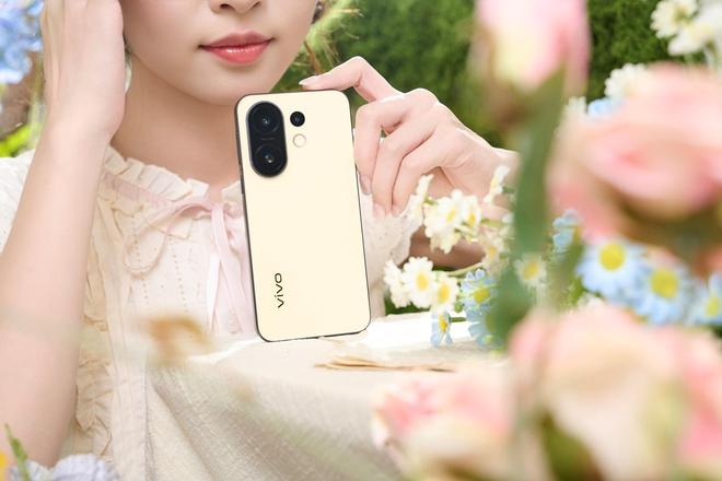 vivo S30 Pro mini影像体验：会动的胶片相机直出即氛围Live！(图2)