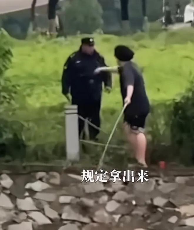 南京大学生校内钓鱼落水后续：当事人回应其他学生发声(图2)