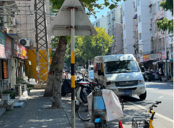 咽喉要道异常拥堵！网友列出四大矛盾官方正式回复(图5)