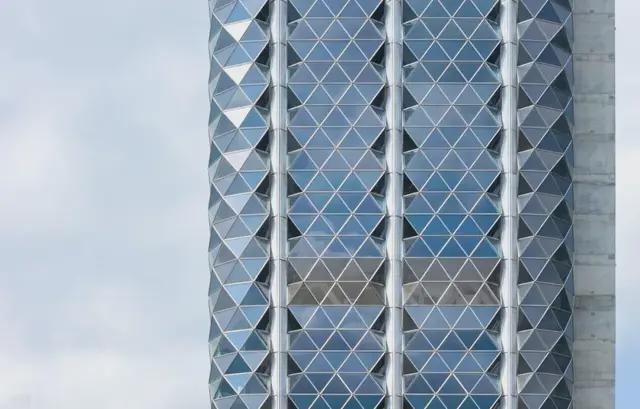 中国银行类建筑第一高！招行全球总部幕墙封顶(图4)