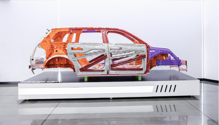 当物理学博士走进超级工厂:一堂关乎安全新能源电池必修课