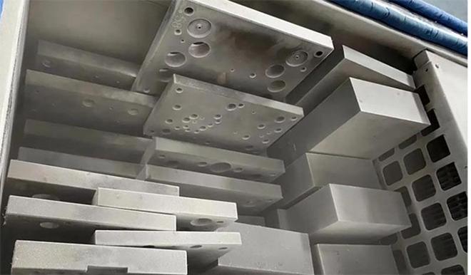 九游官网入口：超低温回火炉对铝合金的深冷试验(图2)