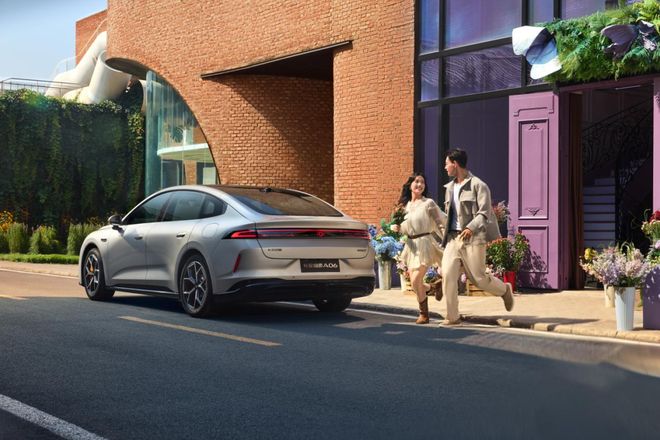 长安启源A06全球首秀以超20万价值打造爆款单品(图9)