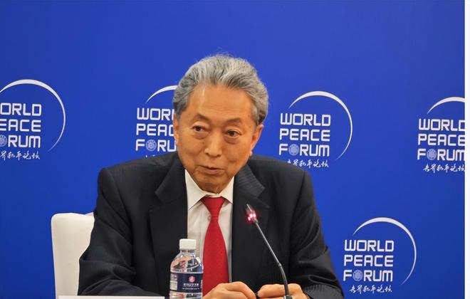 九游官网入口：日本唯一下跪赎罪的首相20年只做一件事只为向中国道歉！(图7)