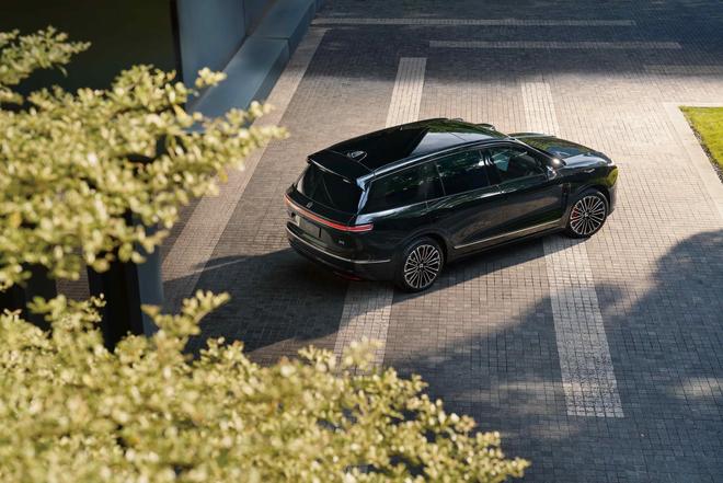 蔚来NIO Day 2025｜第三代全新ES8上市 还有ET9特别版(图15)