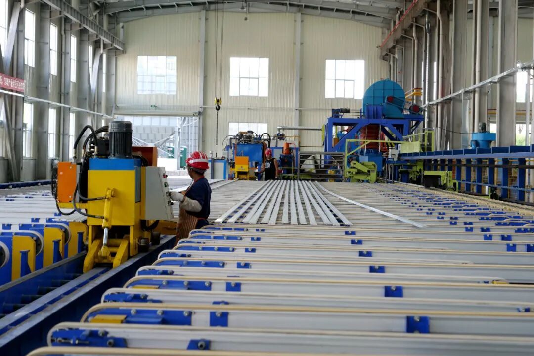 长汀铝材绿色循环利用产业园项目各车间全面试生产