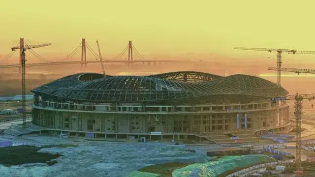 黄河体育中心足球场幕墙施工中“黄河奔腾”意象显现(图4)