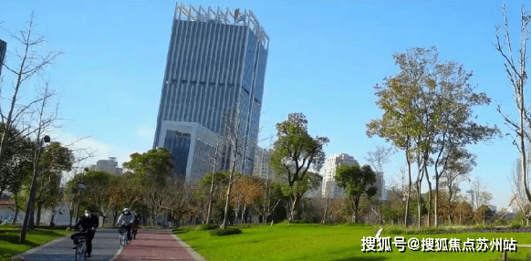 九游体育：龙珠公寓售楼处│龙珠公寓珑悦滨江 (营销中心) 官网 - 2025 销售中心 (售楼处)- 楼盘欢迎您 价格  户型  地址环境配套交房时间电话(图2)