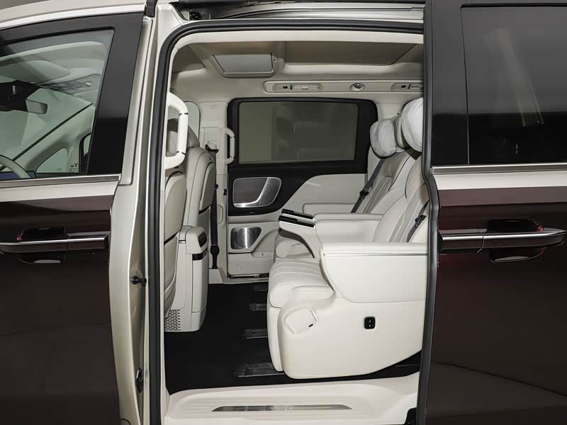 MPV后排安全如何保障