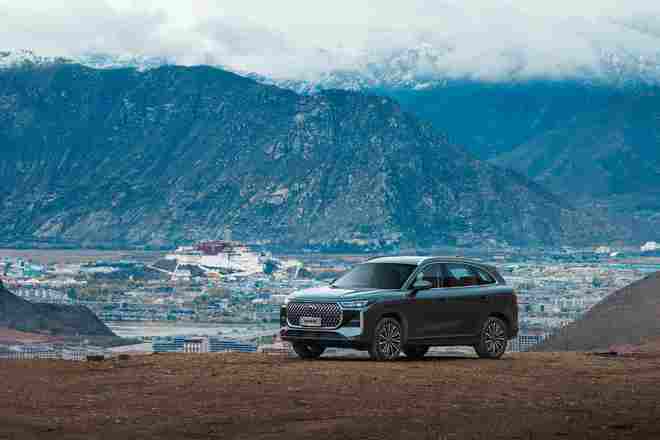 第五代瑞虎8的冠军新打法：让10万级燃油SUV拥有“电感体验”(图6)