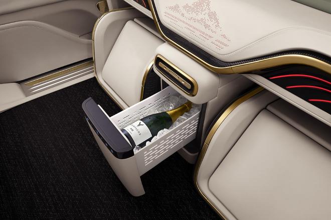 九游app：中国企业家的乘坐“终极答案” 岚图梦想家山河7099万元耀目上市(图9)