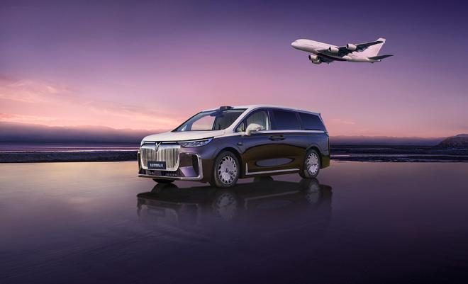 九游app：中国企业家的乘坐“终极答案” 岚图梦想家山河7099万元耀目上市(图2)