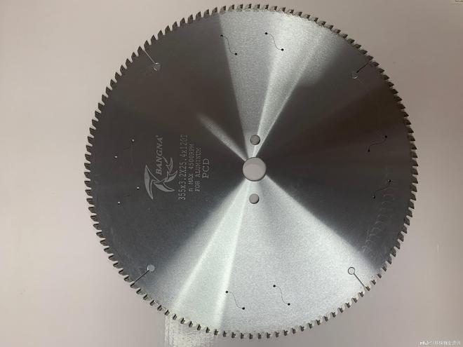 铝合金锯片定制优选佛山市邦纳配件切割精准高效汽车配件定制