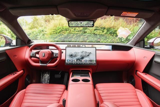 五大超能维度破局 阿维塔06 Elite版焕新上市(图5)