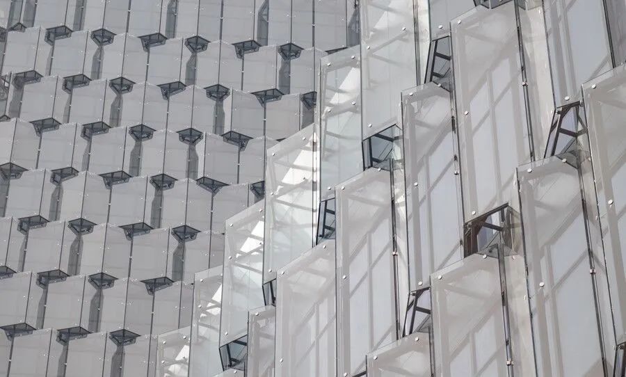 将门月报 量化派在港上市文远知行成为港股Robotaxi第一股智谱GLM-46获LMArena代码榜全球并列第一(图1)