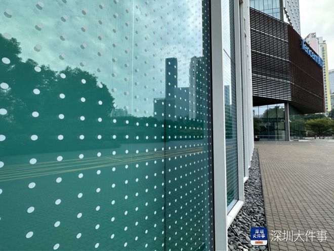 深圳罕见“赶人”画面曝光！网友：真·疯狂动物城(图5)