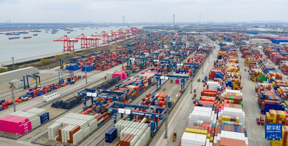 奋力冲刺“全年红”(图9)