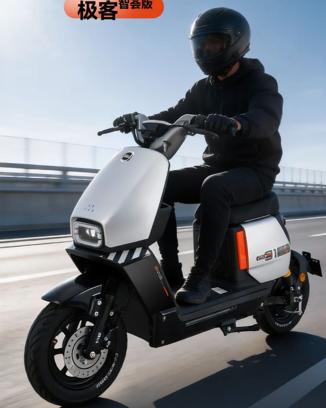 九游体育:金属车身、小包造型!小刀发布新国标电动车还要什么九号、小牛