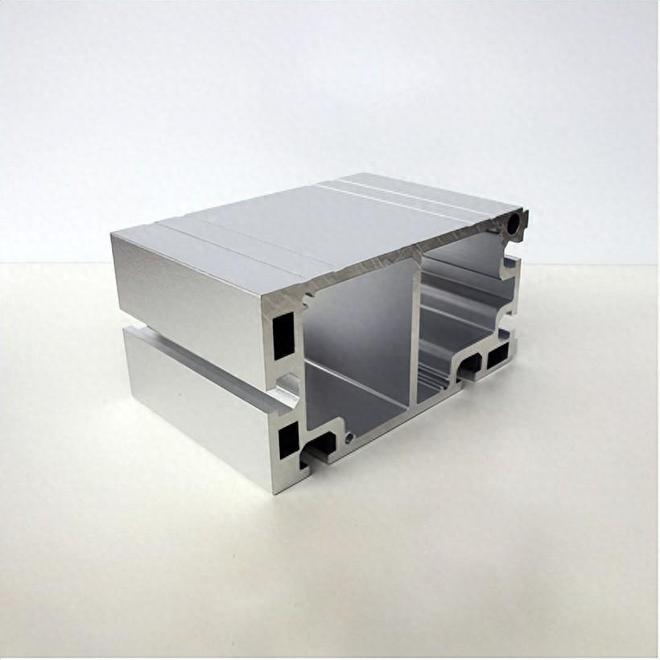 九游app:铝型材挤压厂家:技术赋能市场深耕细作谋产业新篇深圳中亚铝业