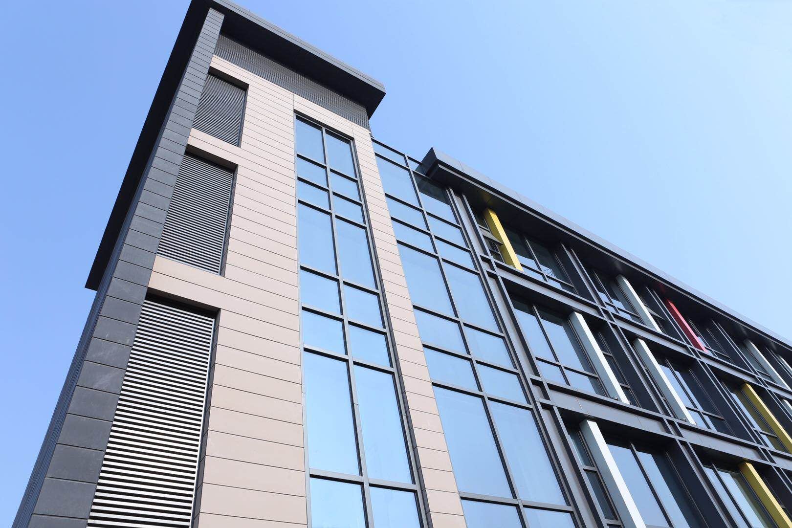 官方发布越秀星航TOD售楼处电话(越秀星航TOD)官方首页网站-营销中心欢迎您•楼盘详情-最新价格-户型图-容积率@20260324售楼处✦Ai热搜(图1)