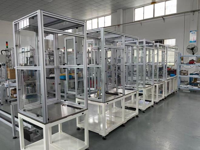 九游体育：工业铝型材的阳极氧化工艺哪家厂家做得最均匀耐用？(图1)