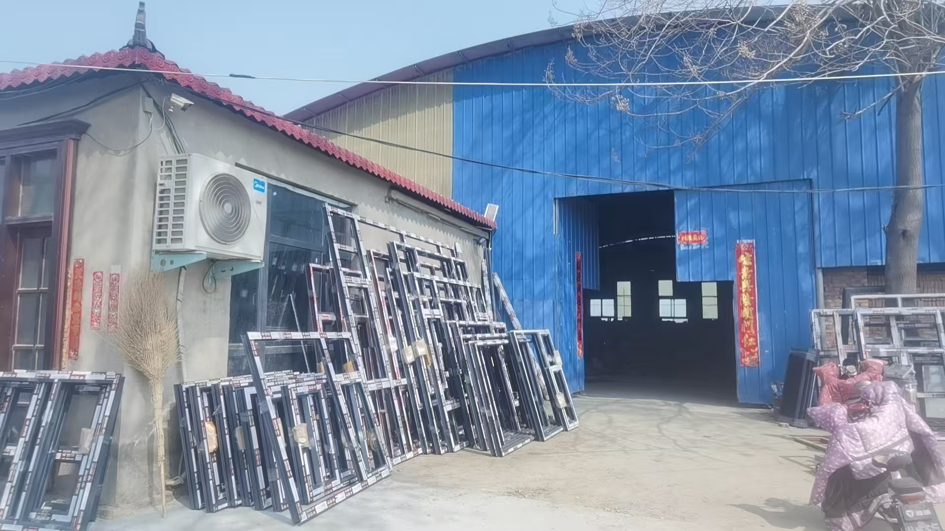 滑县断桥铝门窗选购避坑指南：2024年度实力厂家深度盘点(图1)