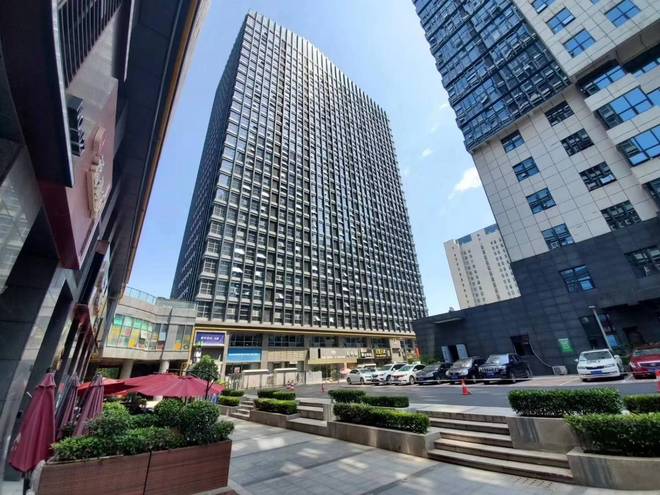 旺座国际城C座▁精装带家具▁玻璃幕墙▁配套纯熟▁实景图-4月(图1)