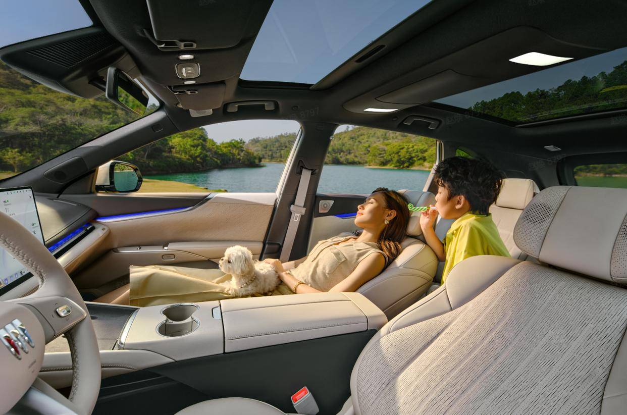 顶配不超20万深挖健康出行场景别克至境E7再树标杆(图5)