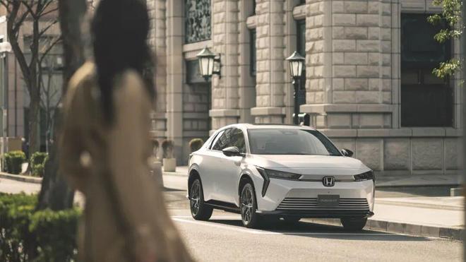 九游app：中国产本田反向出口！INSIGHT（猎光e_NS2出口版）性能与安全全解析(图1)