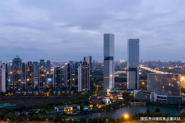 成都蔚蓝卡地亚天际售房部官方热线_投资属性分析_周边配套详情_本周购房优惠(图1)