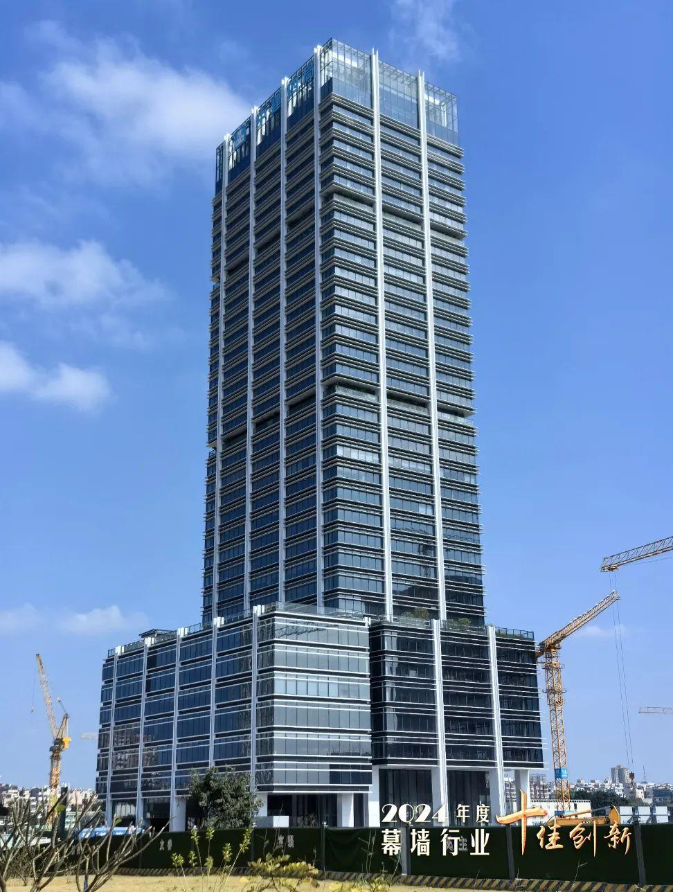 “临空之翼”展翅飞(图1)